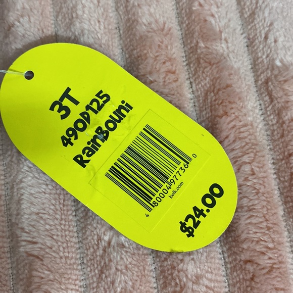 Castles 🏰 and unicorns 🦄 - Picture 7 of 8